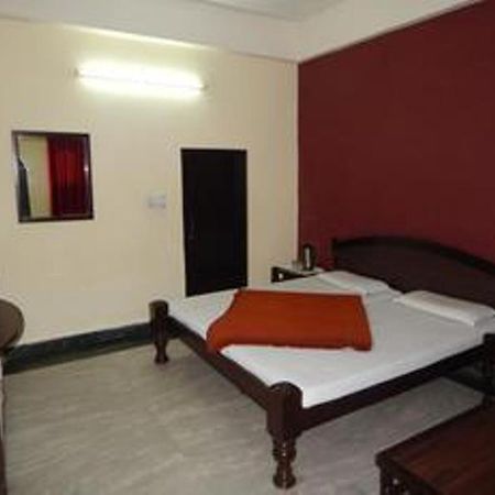 Hotel Chitra Heritage Харидвар Экстерьер фото