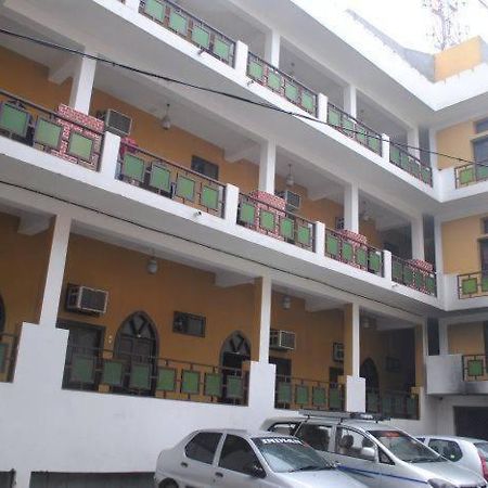 Hotel Chitra Heritage Харидвар Экстерьер фото