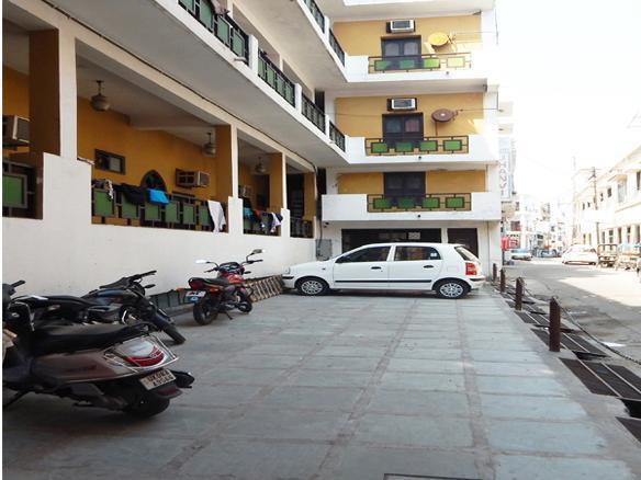 Hotel Chitra Heritage Харидвар Экстерьер фото