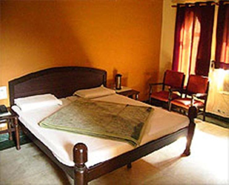 Hotel Chitra Heritage Харидвар Экстерьер фото